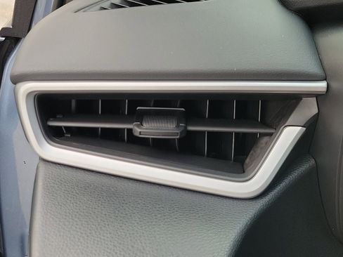 New 2026 Toyota Corolla SE FWD image 30