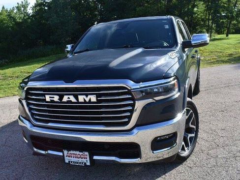 Used 2026 RAM 1500 Laramie AWD/4WD image 12