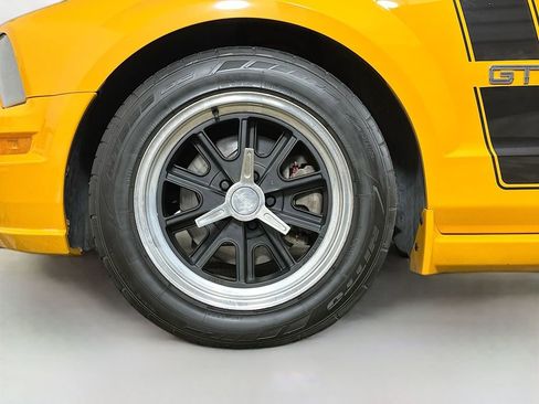 Used 2007 Ford Mustang GT image 33