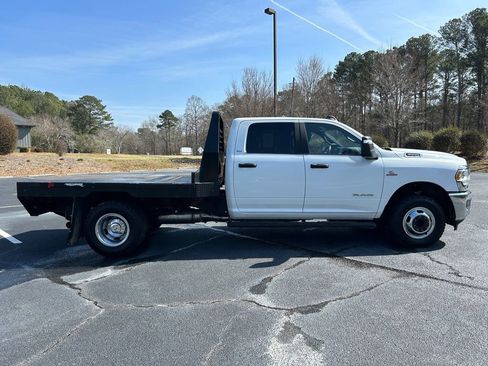 Used 2024 RAM 3500 SLT w/ Quick Order Package 2YG SLT image 18