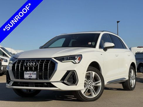 Used 2021 Audi Q3 2.0T Premium Plus w/ Premium Plus Package image 1