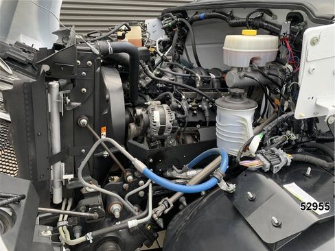 Used 2022 Ford F650 2WD Regular Cab Super Duty image 22