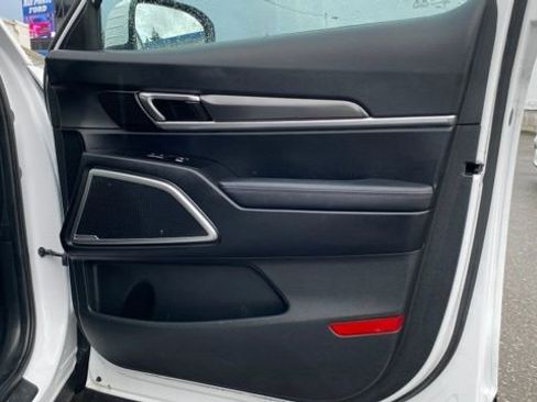 Used 2023 Kia Telluride S image 21