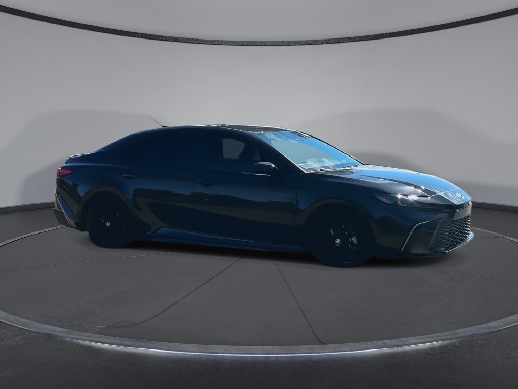 Used 2026 Toyota Camry SE FWD image 2