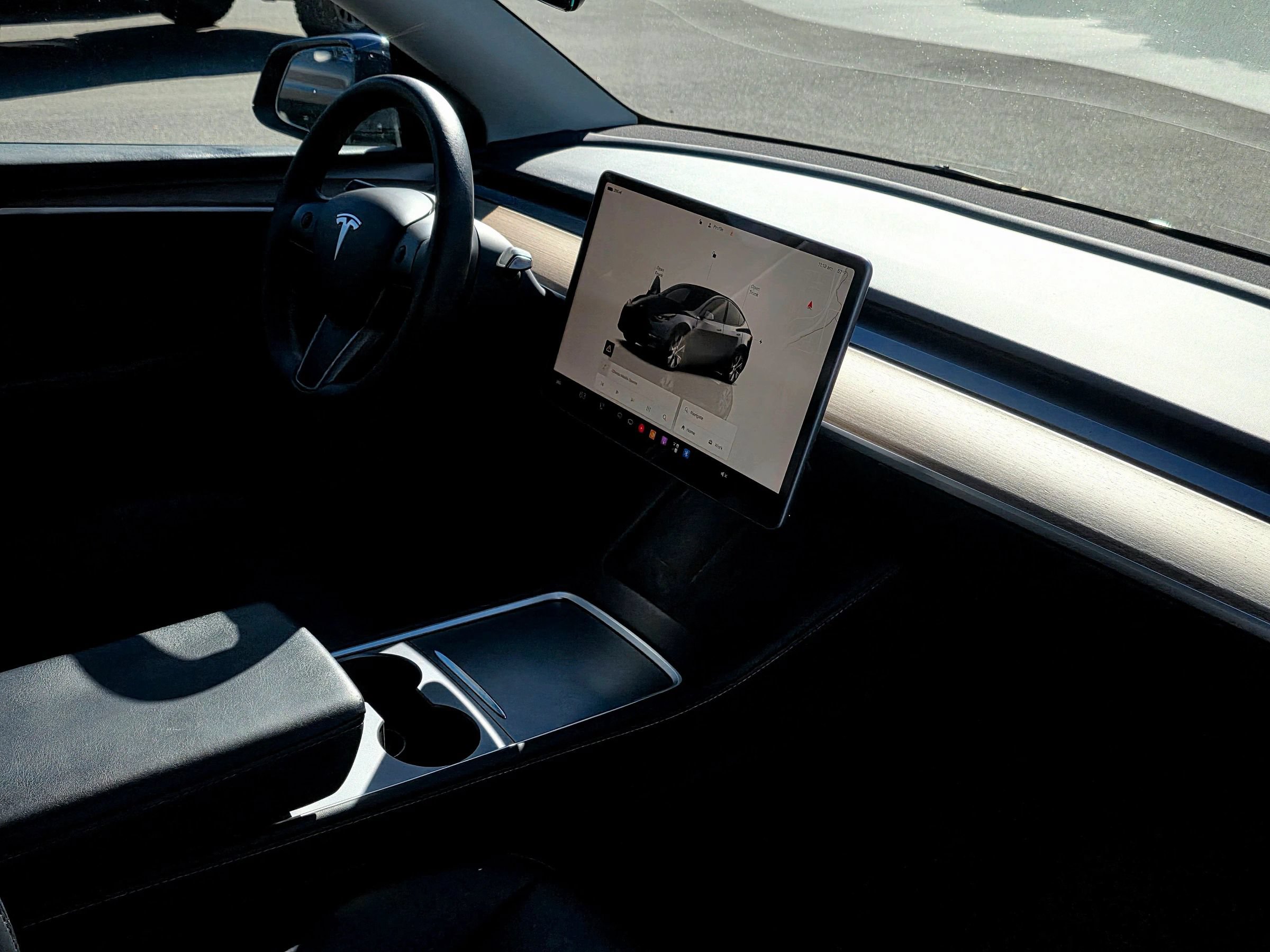 Used 2023 Tesla Model Y Long Range AWD/4WD image 28