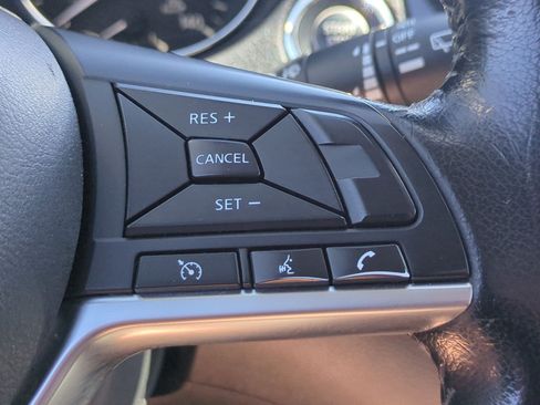 Used 2020 Nissan Rogue Sport SV w/ All-Weather Package AWD/4WD image 19
