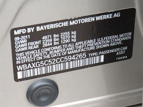 Used 2012 BMW 528i 528i image 10