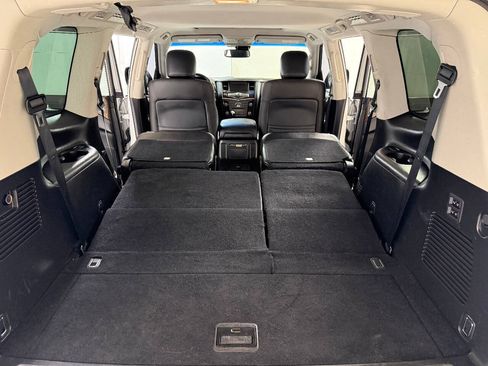 Used 2017 INFINITI QX80 4WD w/ Driver Assistance Package image 81