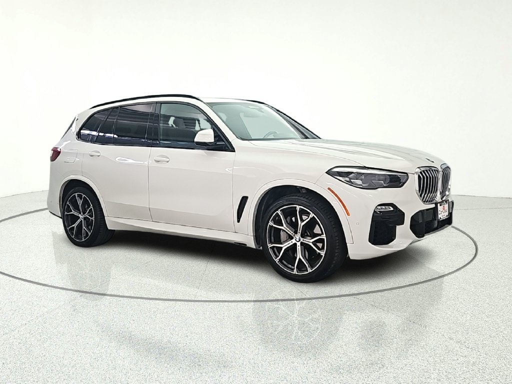 Used 2019 BMW X5 xDrive50i w/ M Sport Package AWD/4WD image 9