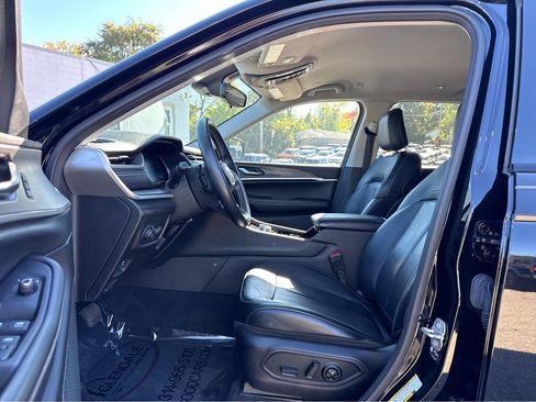 Certified 2021 Jeep Grand Cherokee L Limited image 12