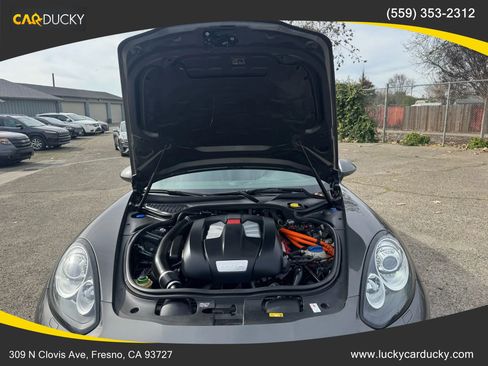 Used 2014 Porsche Panamera S w/ Premium Package Plus image 30