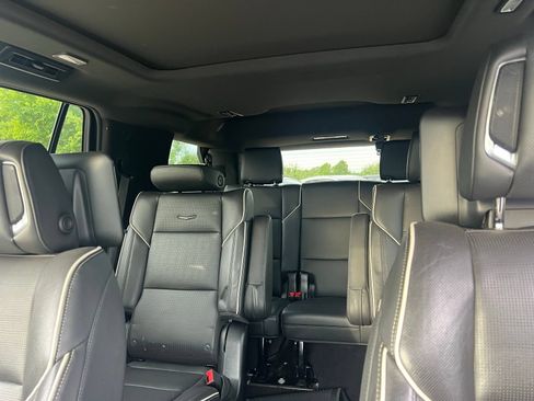 Used 2023 Cadillac Escalade Sport AWD/4WD image 41