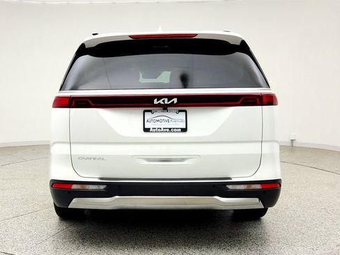 Used 2024 Kia Carnival SX Prestige FWD image 6