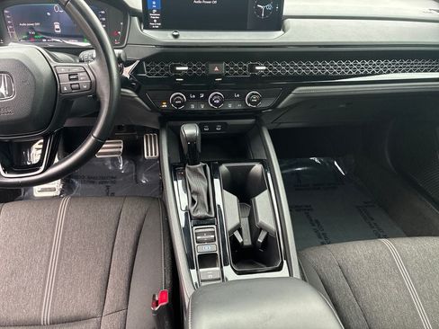 Used 2024 Honda Accord Sport image 19
