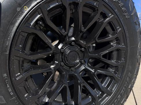 Used 2022 Chevrolet Silverado 1500 RST w/ Texas Edition Plus image 9