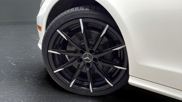 Used 2012 Mercedes-Benz CLS 550 4MATIC image 35