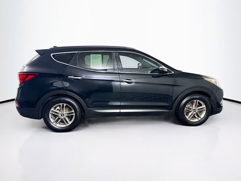 Used 2017 Hyundai Santa Fe Sport FWD image 10