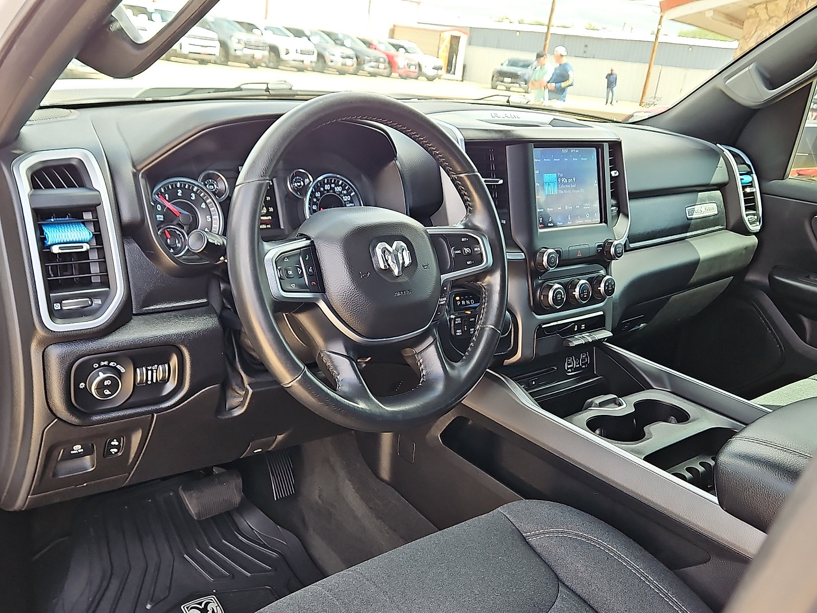 Used 2019 RAM 1500 Big Horn AWD/4WD image 11