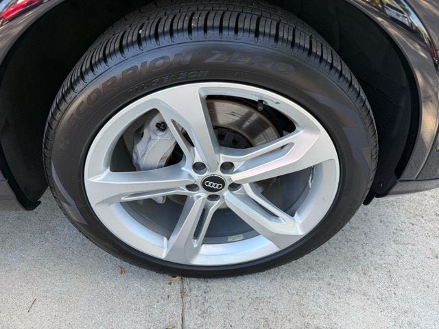 Used 2019 Audi Q7 3.0T Prestige w/ Prestige Package AWD/4WD image 42