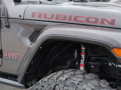 Certified 2022 Jeep Gladiator Rubicon w/ Auxiliary Switch Group image 12