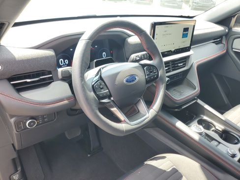 Used 2025 Ford Explorer ST-Line w/ Premium Package AWD/4WD image 13