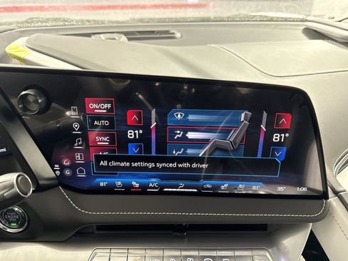 New 2026 Chevrolet Corvette Stingray Premium Conv w/ 3LT image 21