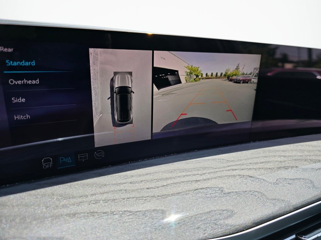 New 2025 Cadillac Escalade IQ Luxury 2 AWD/4WD image 30