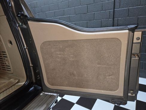 Used 2004 Ford Excursion Limited image 66