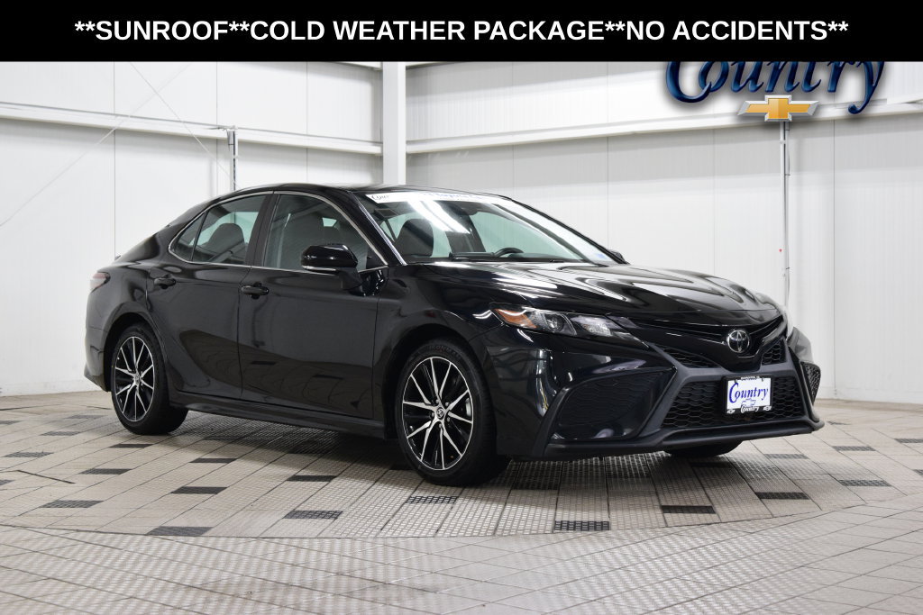 Used 2023 Toyota Camry SE w/ Cold Weather Package FWD image 1
