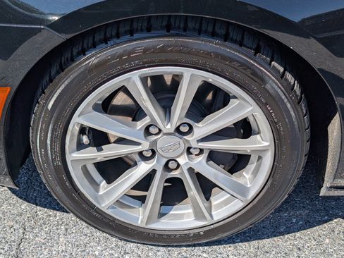 Used 2019 Cadillac CTS Luxury RWD image 10