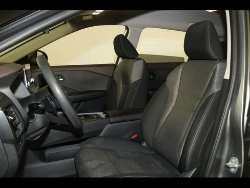 Used 2021 Nissan Rogue SV AWD/4WD image 13