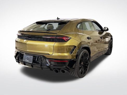 Used 2025 Lamborghini Urus SE image 5
