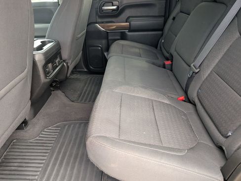 Used 2020 Chevrolet Silverado 1500 LT Trail Boss AWD/4WD image 9