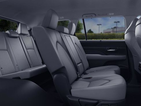 New 2026 Toyota Grand Highlander AWD Hybrid image 21