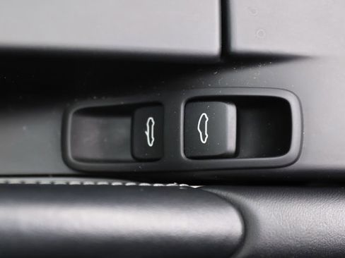 Used 2008 Porsche 911 Turbo image 95