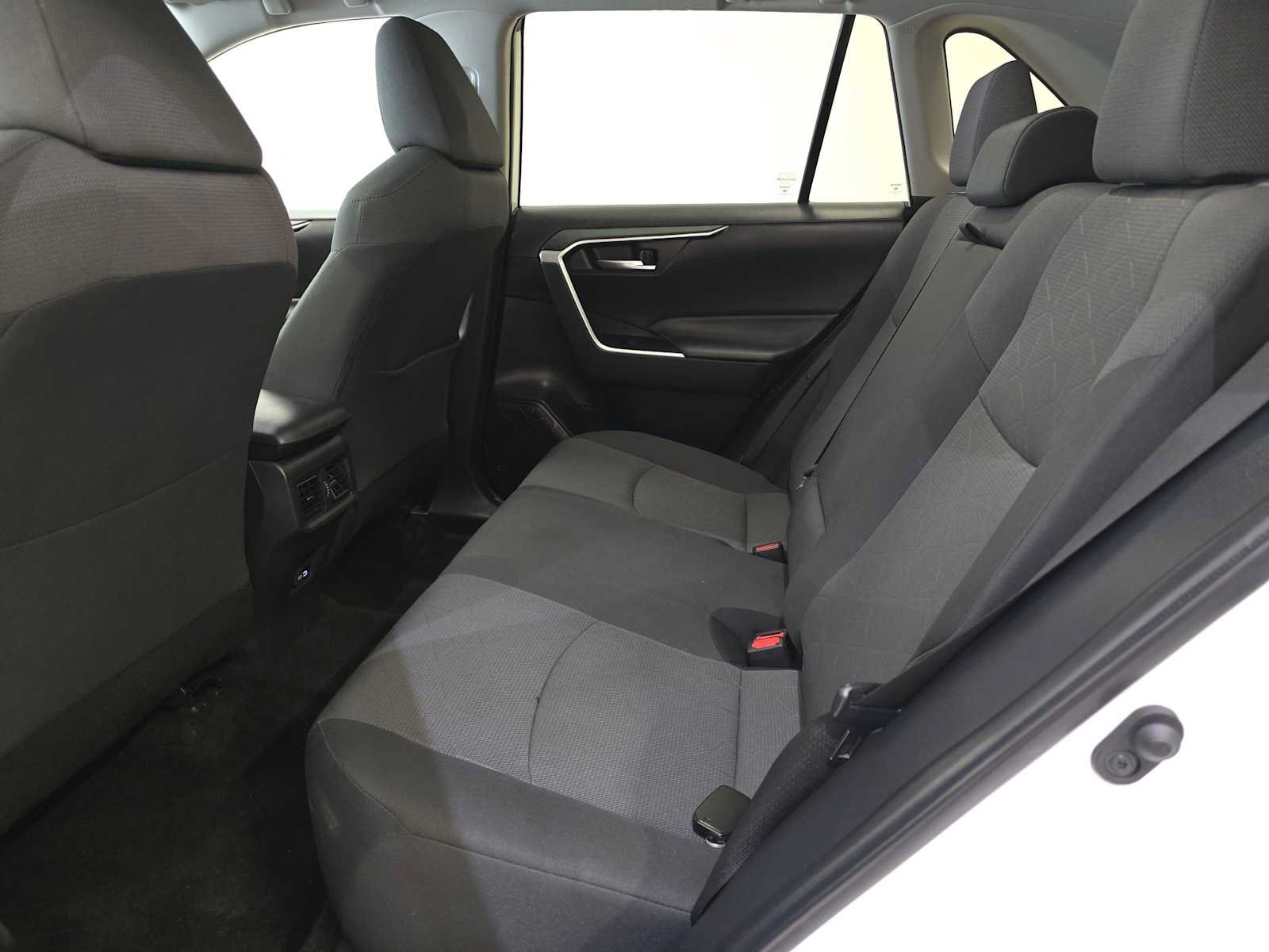 Certified 2024 Toyota RAV4 XLE AWD/4WD image 23