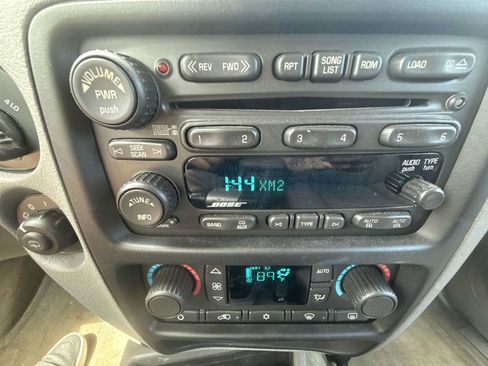 Used 2005 Chevrolet TrailBlazer LT AWD/4WD image 13
