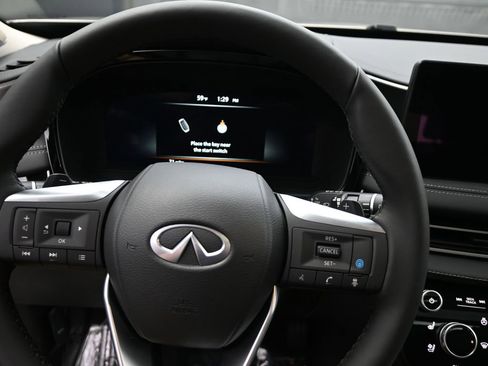 Used 2025 INFINITI QX60 Luxe w/ Vision Package image 20