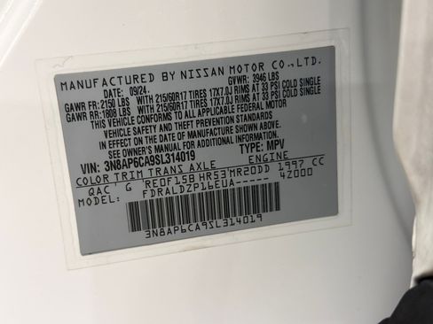 Used 2025 Nissan Kicks SV FWD image 28