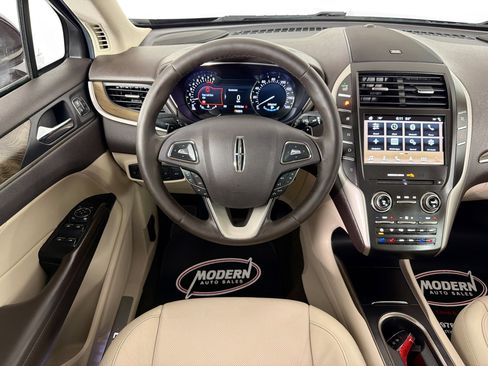 Used 2019 Lincoln MKC Reserve w/ MKC Climate Package AWD/4WD image 23
