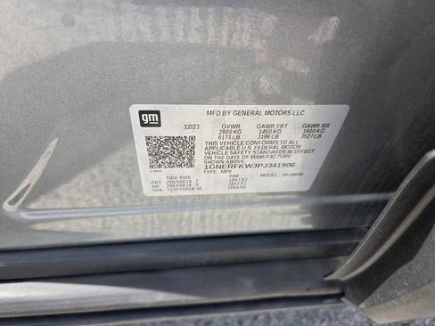 Used 2023 Chevrolet Traverse LS FWD image 21
