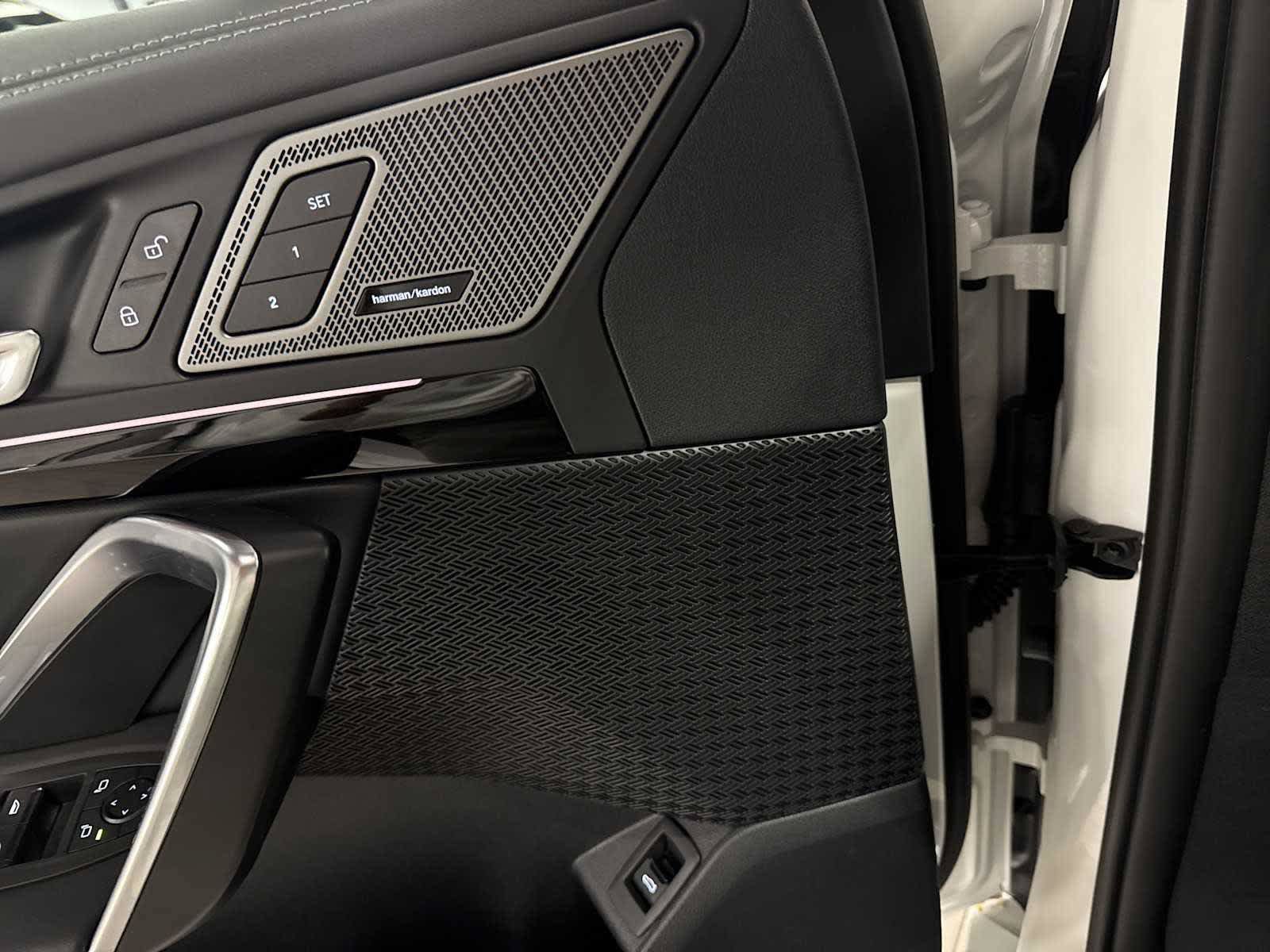 New 2027 BMW X1 xDrive28i AWD/4WD image 14