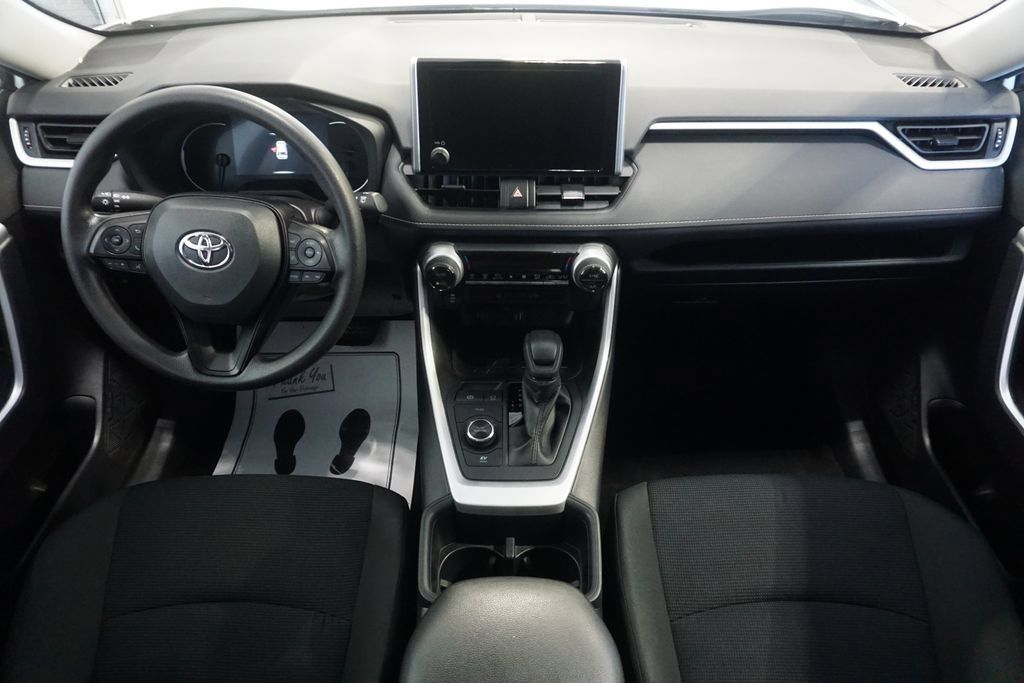 Certified 2025 Toyota RAV4 LE AWD/4WD image 25