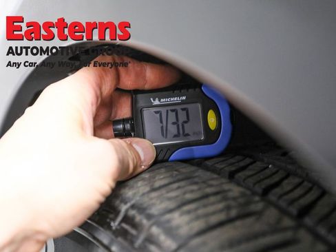 Used 2022 Volkswagen ID.4 Pro S w/ Gradient Package image 25