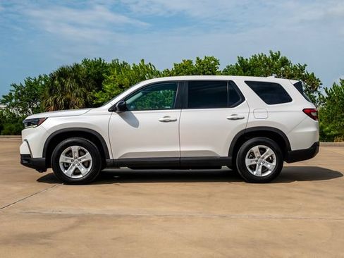 Certified 2023 Honda Pilot LX image 5