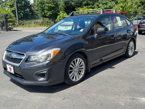 Used 2013 Subaru Impreza 2.0i Premium AWD/4WD image 2