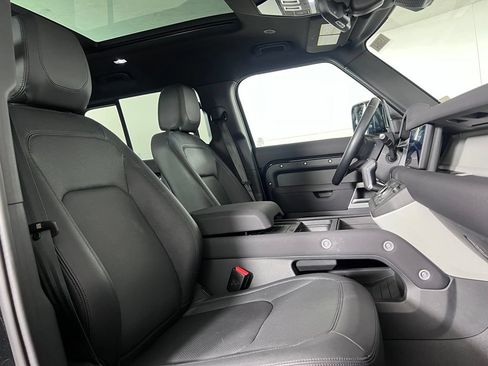 Used 2023 Land Rover Defender 110 S AWD/4WD image 20