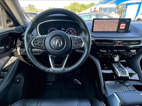 Used 2024 Acura MDX SH-AWD w/ Advance Package image 5