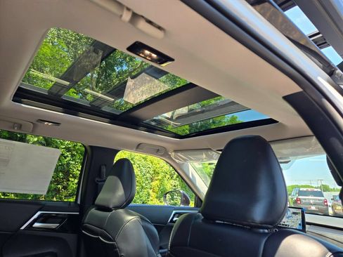 New 2026 Mitsubishi Outlander AWD image 8