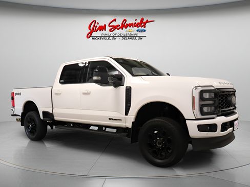 Used 2025 Ford F250 Lariat w/ Lariat Ultimate Package AWD/4WD image 2